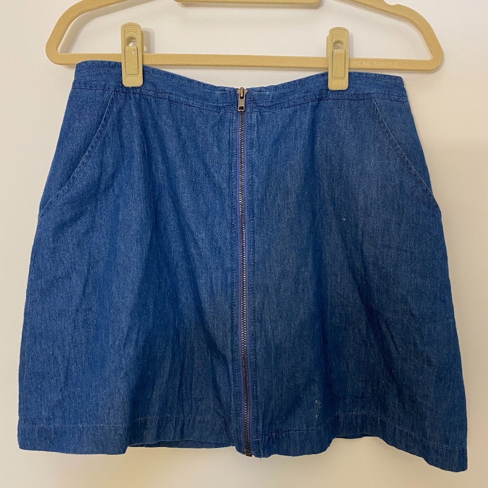 En Creme Demin Skirt